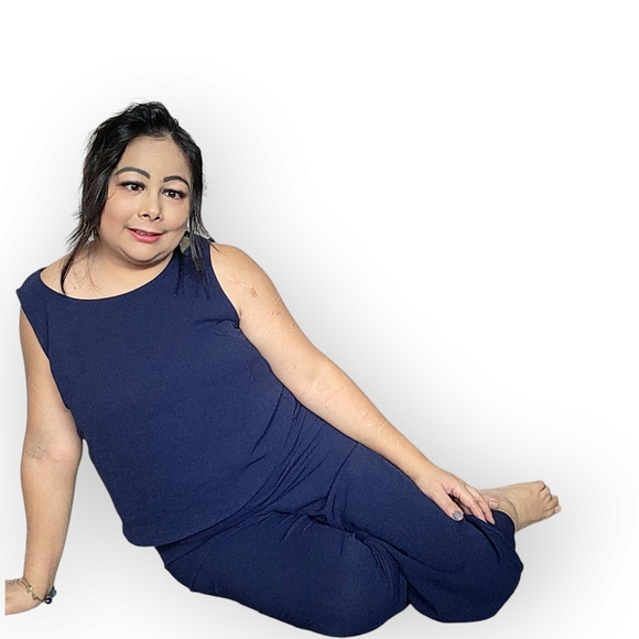 Roylamp Outfit Womens Medium Navy Blue Sleeveless Jumpsuit with Wide-Leg Design - Picture 5 of 14